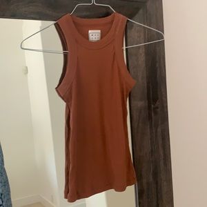 Wesley Tank , size S , color; rust new